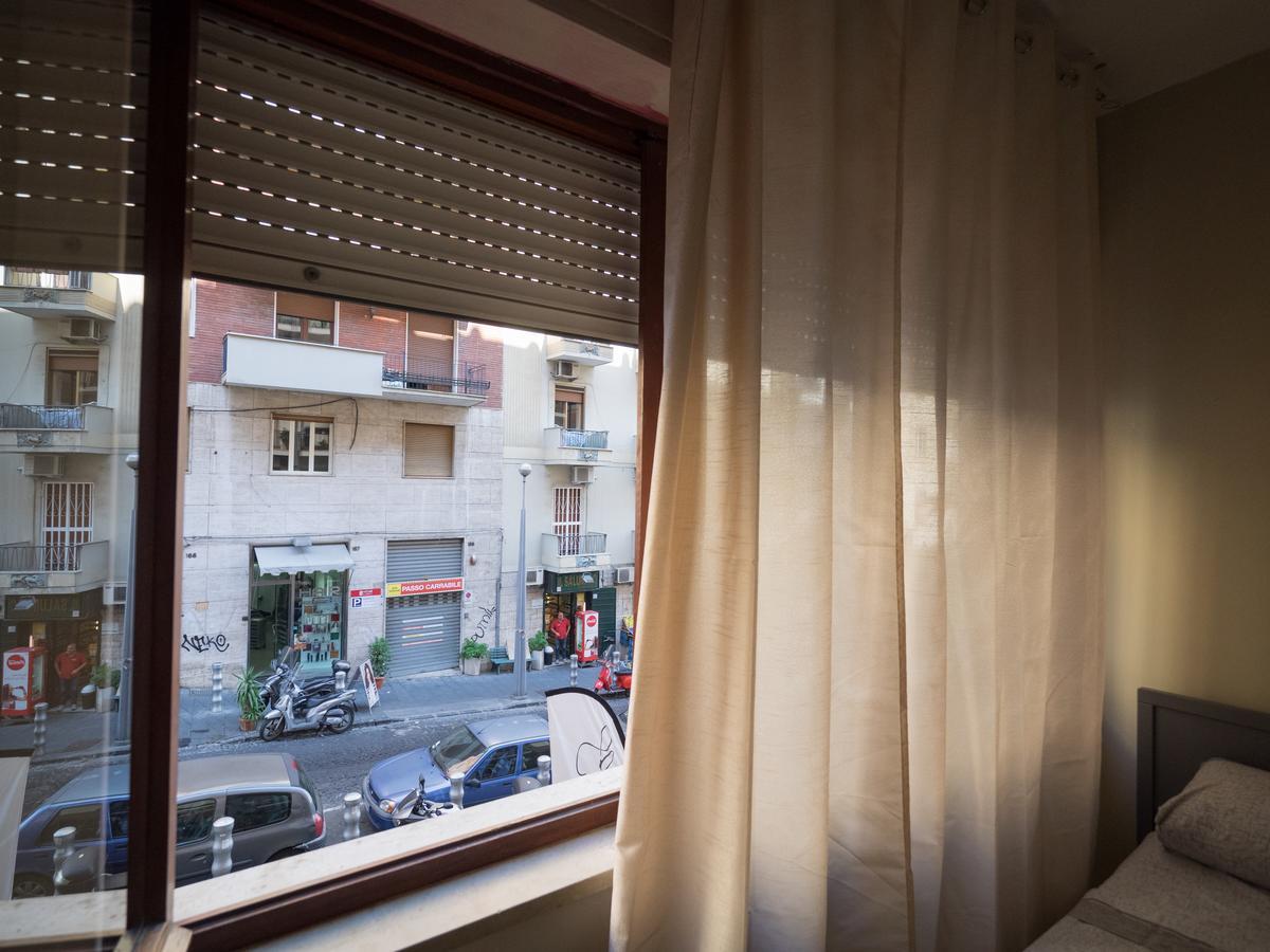Quo Vadis House * Napels